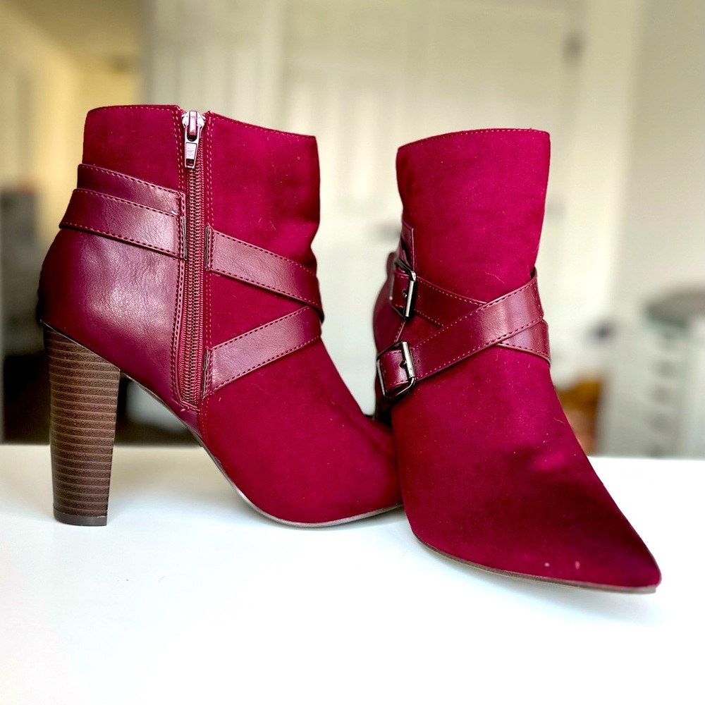 ELLIS WRAPAROUND BUCKLE BOOTIE